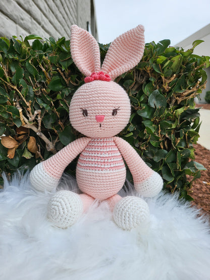 Medium Sitting Rabbit V1